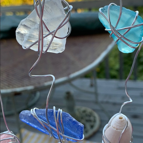 Beach sea glass seashells suncatcher wind chime #3 aqua amber pink blue clear - Picture 11 of 16